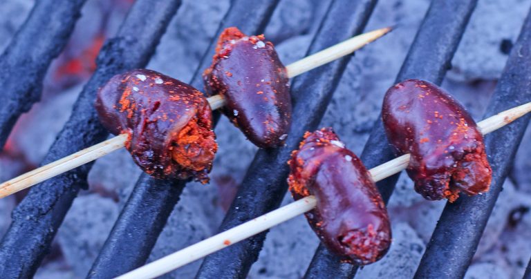 Hot Drunk Dates and Broken Hearts